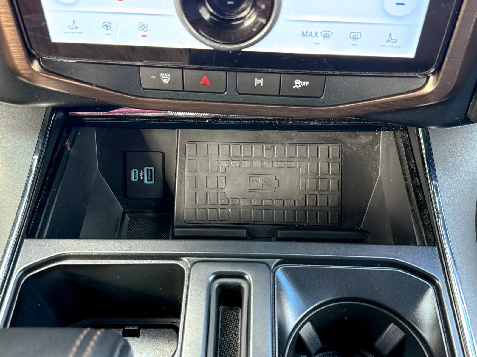 Certified 2022 Ford F150 Lightning Lariat image 28