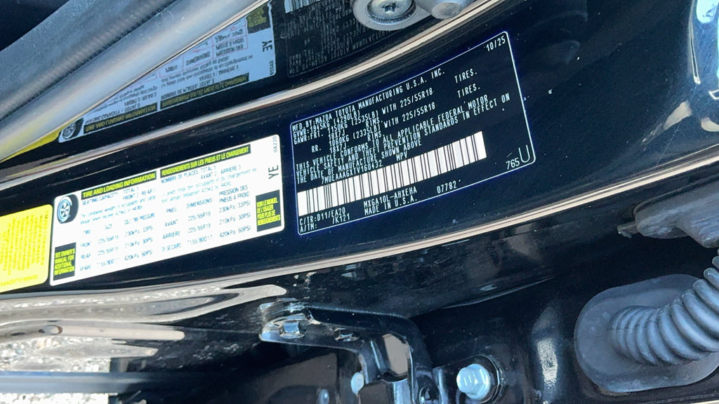 Used 2026 Toyota Corolla Cross XLE FWD image 19