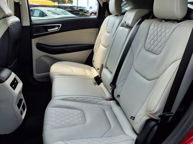 Certified 2024 Ford Edge Titanium w/ Titanium Elite Package AWD/4WD image 7