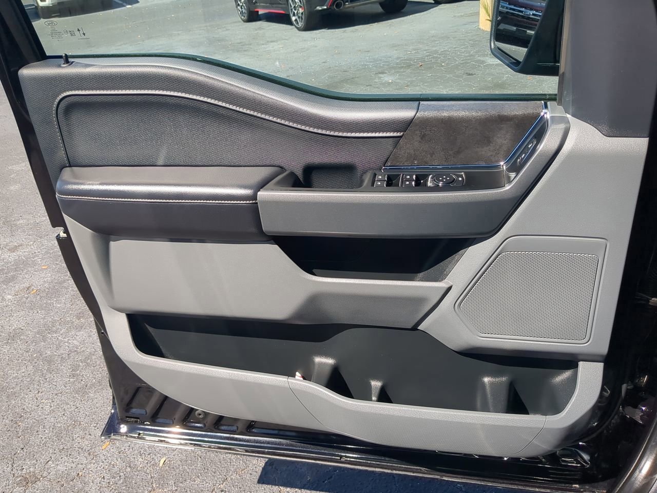 Certified 2025 Ford F150 XLT w/ Equipment Group 301A Standard image 27