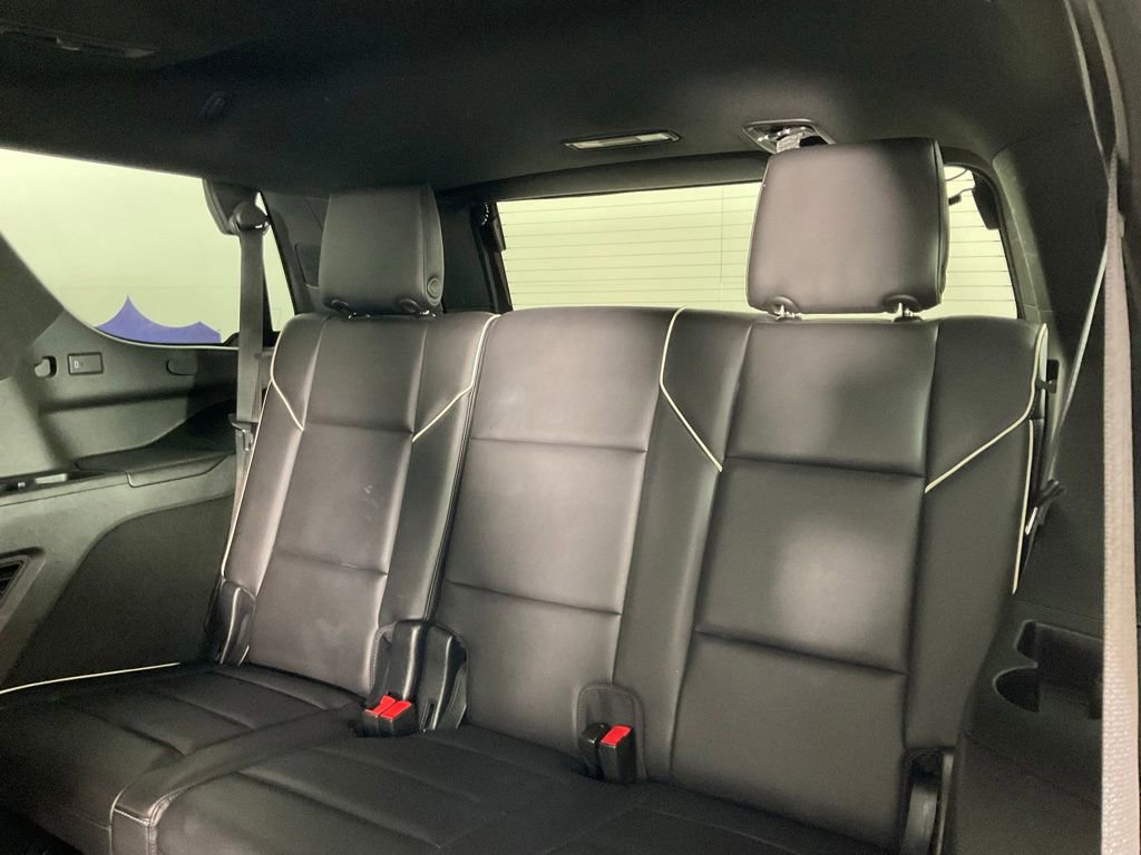Used 2023 Cadillac Escalade Premium Luxury RWD image 18
