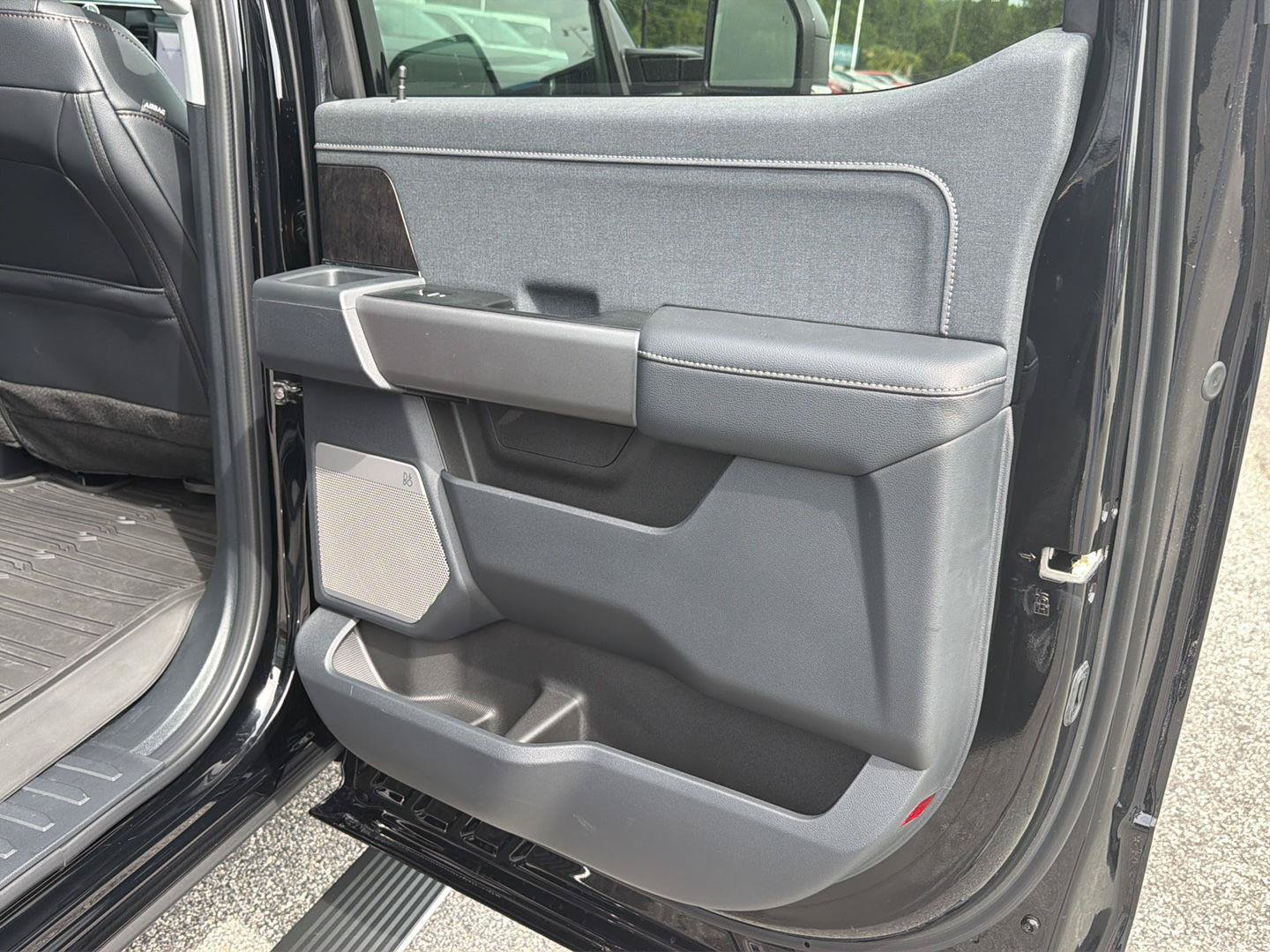 Certified 2026 Ford F350 Lariat RWD image 16