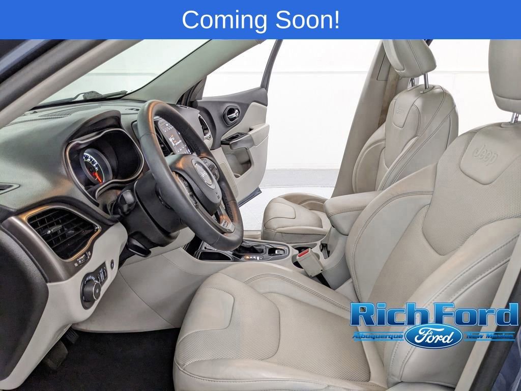 Used 2021 Jeep Cherokee Limited w/ Elite Package FWD image 16