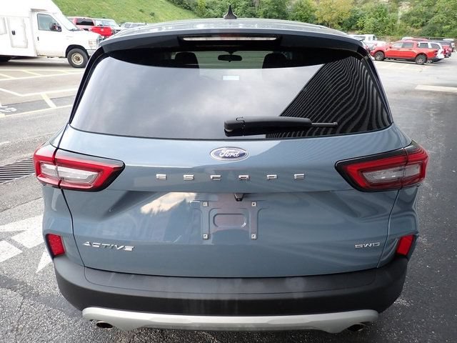 Certified 2023 Ford Escape Active AWD/4WD image 6