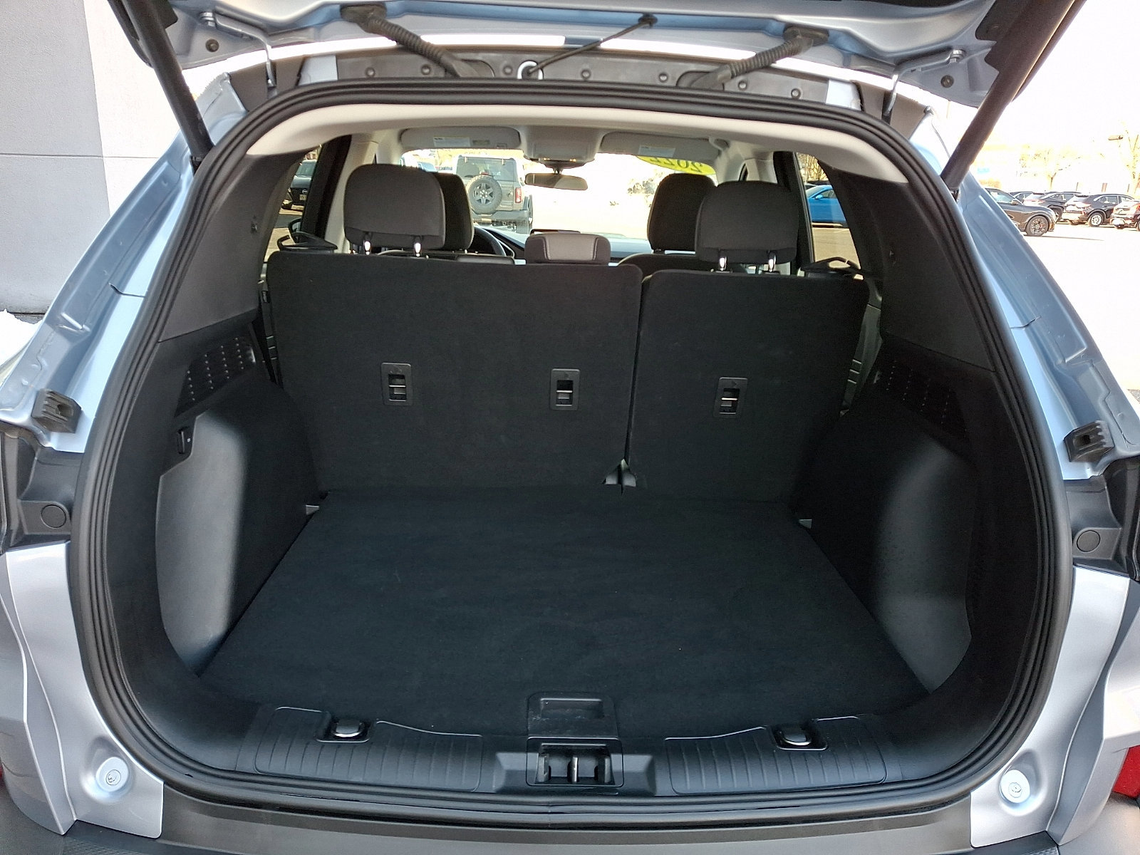 Certified 2022 Ford Escape SE w/ SE Sport Appearance Package image 29