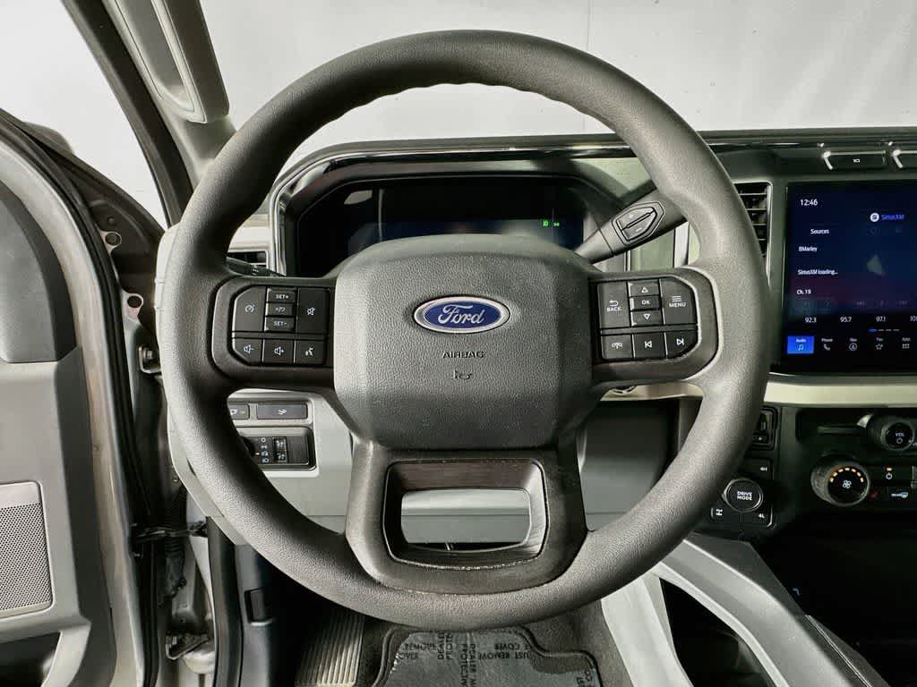 Certified 2024 Ford F250 XLT w/ XLT Premium Package AWD/4WD image 16