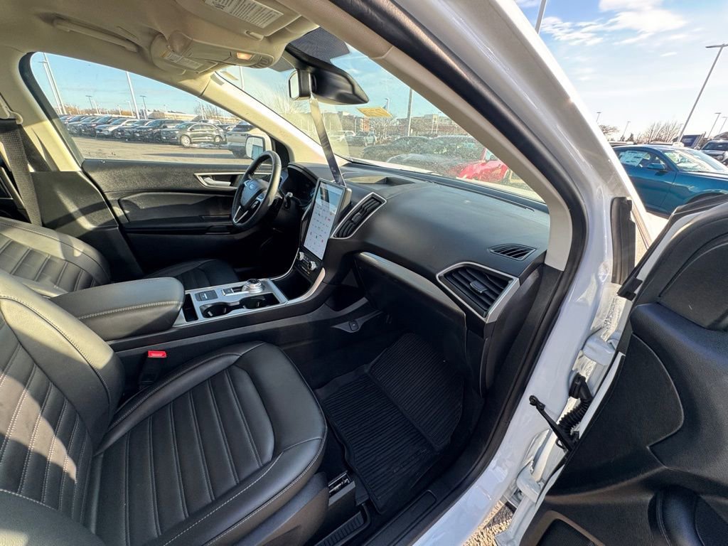 Certified 2024 Ford Edge SEL w/ Convenience Package image 21
