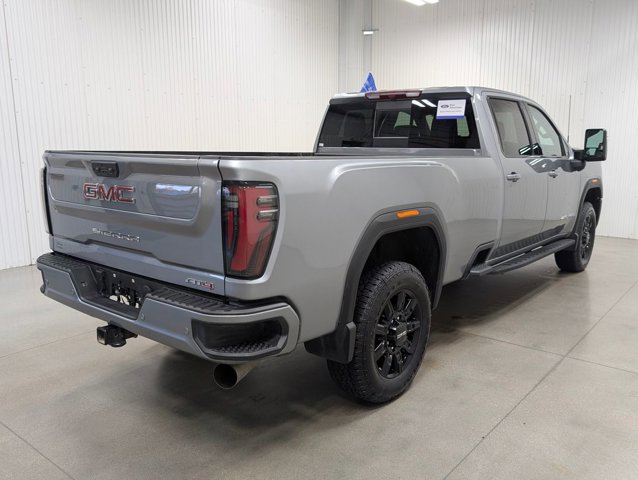 Used 2025 GMC Sierra 3500 AT4 w/ AT4 Preferred Package image 6
