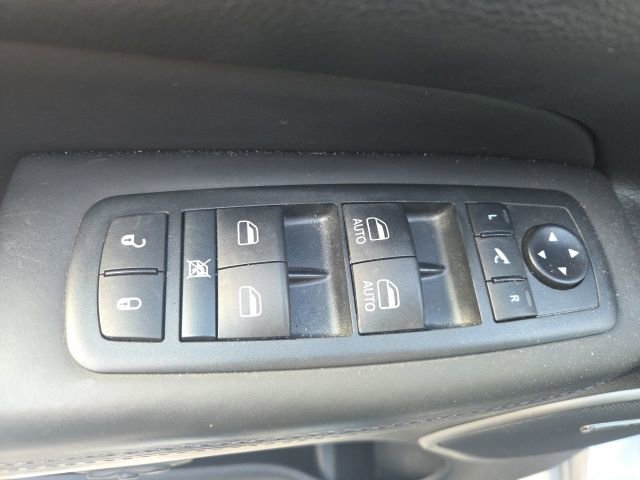 Used 2020 Jeep Grand Cherokee High Altitude image 24