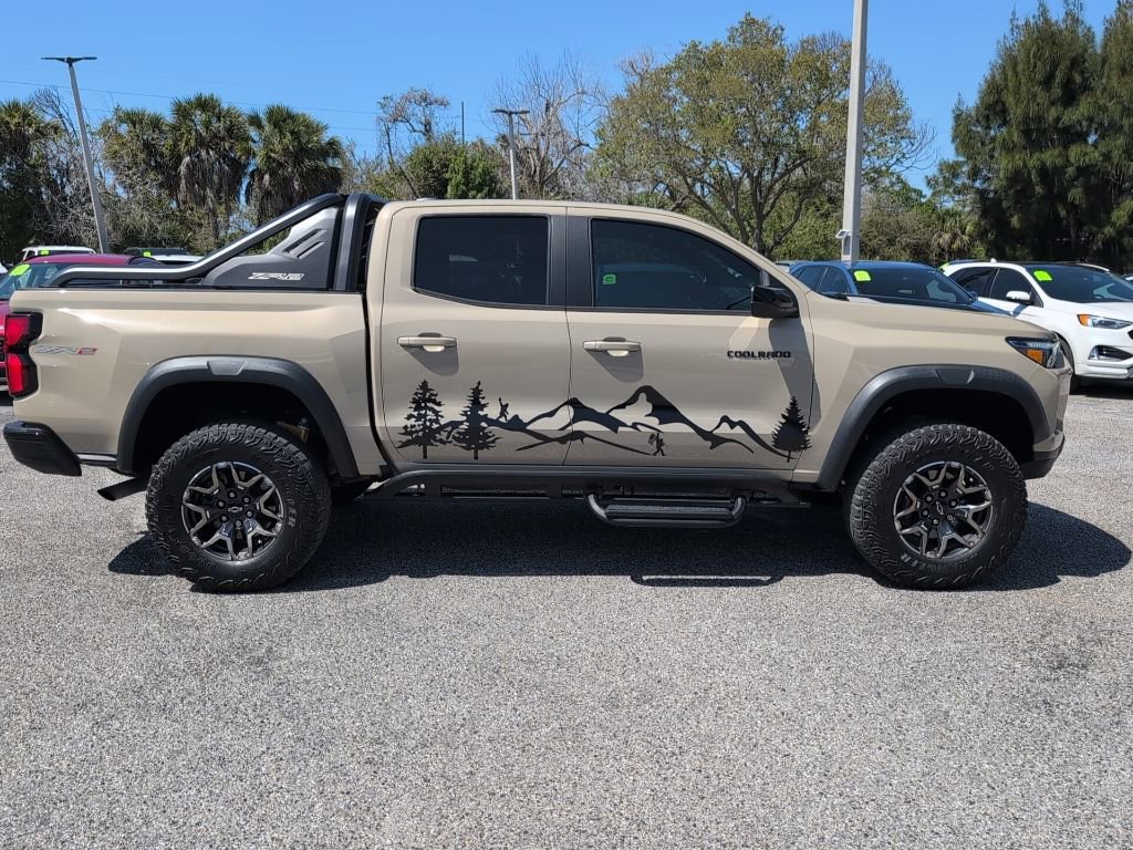 Used 2023 Chevrolet Colorado ZR2 w/ ZR2 Convenience Package III image 2