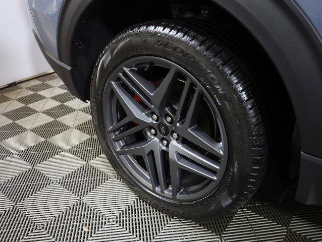 Certified 2025 Ford Explorer ST-Line w/ Premium Package image 39