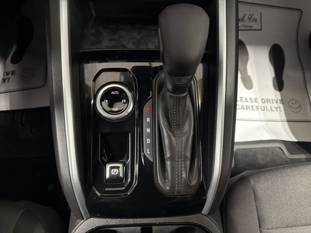 Used 2023 Chevrolet Colorado W/T AWD/4WD image 20