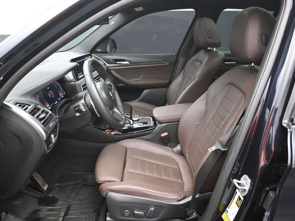 Used 2024 BMW X3 sDrive30i w/ Premium Package image 23
