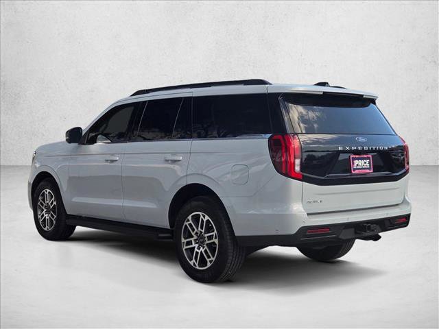Certified 2025 Ford Expedition Active image 8