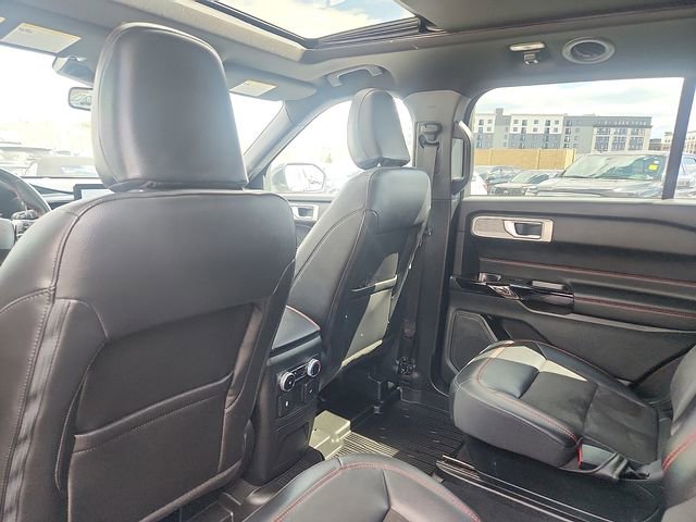 Certified 2023 Ford Explorer ST-Line w/ Class IV Trailer Tow Package AWD/4WD image 24