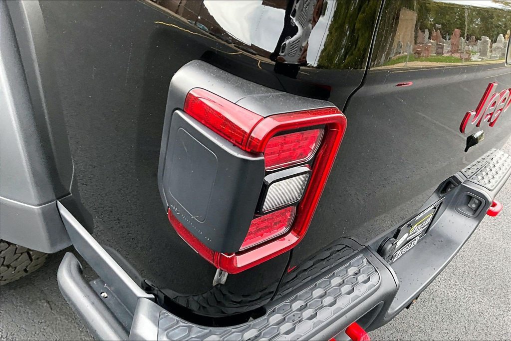Used 2026 Jeep Gladiator Rubicon w/ Steel Power Dome Hood Package AWD/4WD image 28