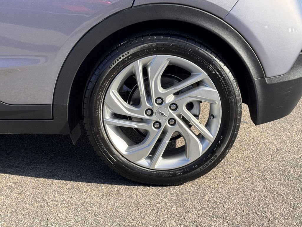 Used 2023 Chevrolet Bolt LT w/ Driver Confidence Package image 14