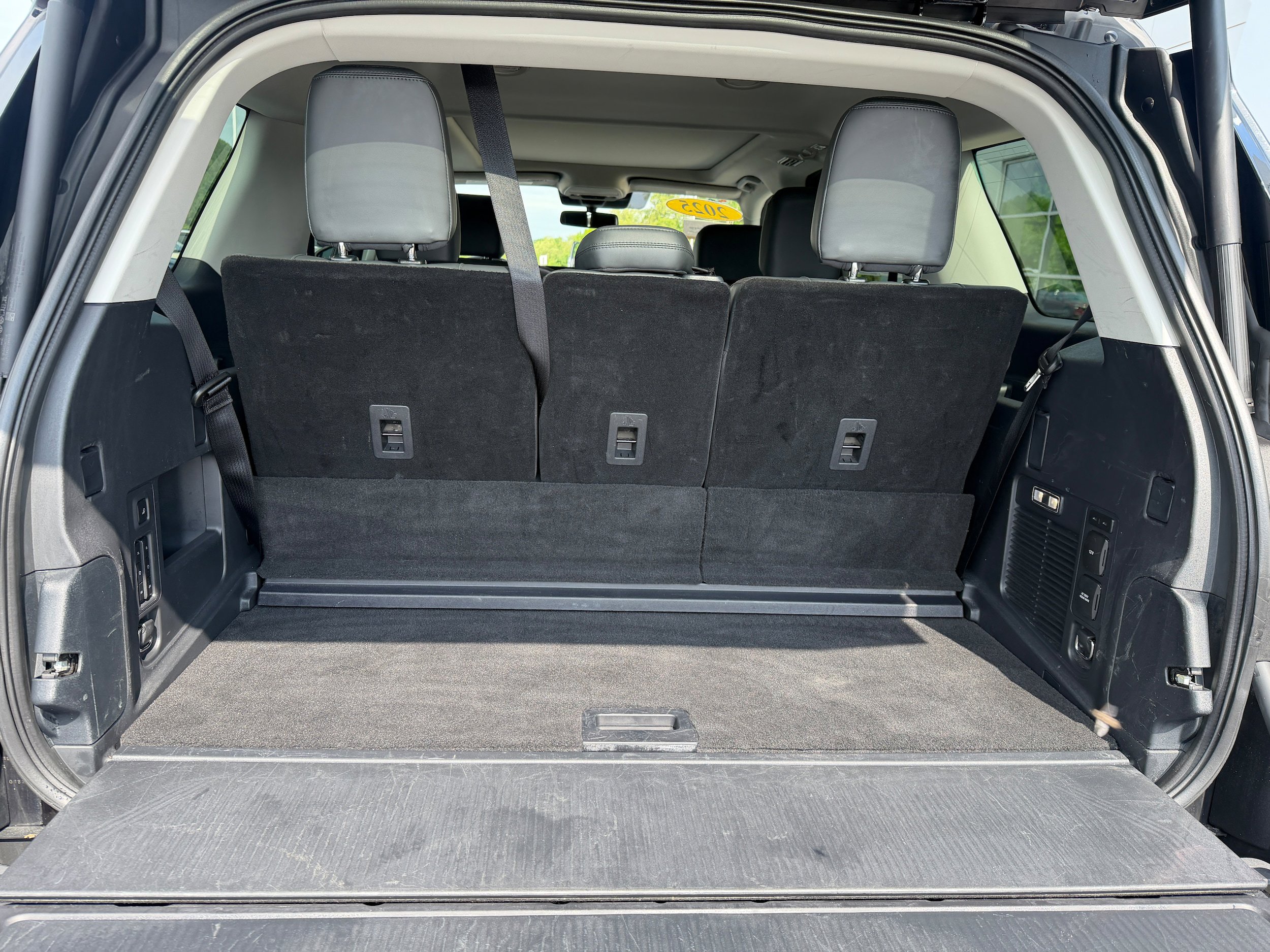Certified 2025 Ford Expedition Active AWD/4WD image 14
