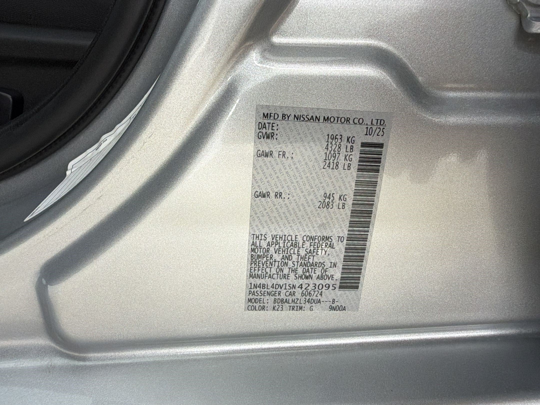 Used 2025 Nissan Altima 2.5 SV FWD image 26