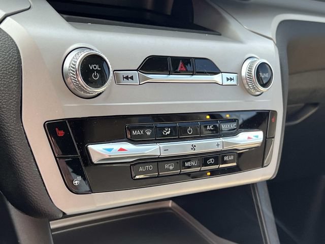 Certified 2024 Ford Explorer XLT w/ Equipment Group 202A AWD/4WD image 24