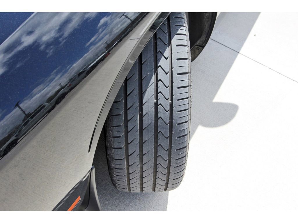 Used 2021 Dodge Challenger R/T w/ Blacktop Package image 25