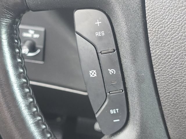 Used 2023 GMC Savana 3500 w/ Driver Convenience Package RWD image 30