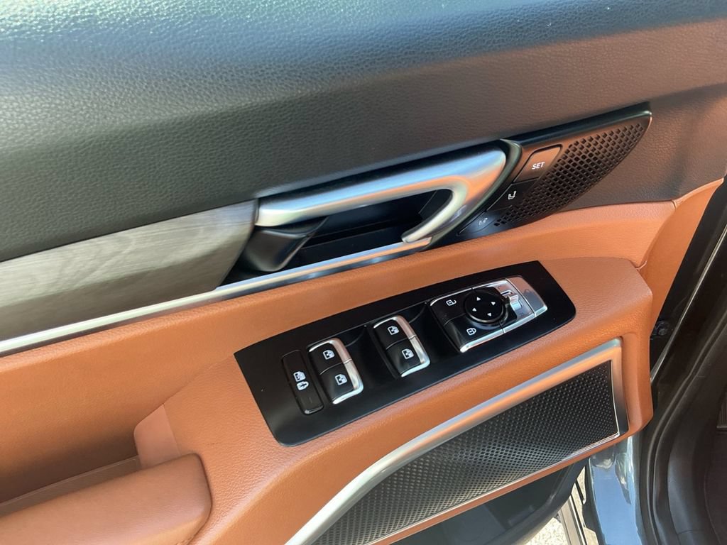 Used 2023 Kia Telluride SX X-Pro AWD/4WD image 16