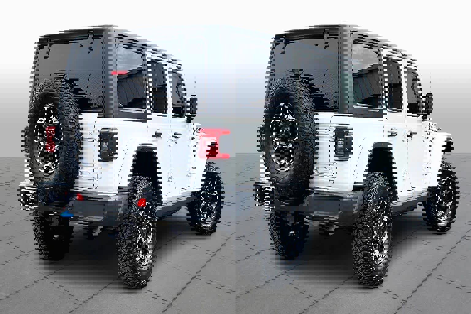 Used 2022 Jeep Wrangler Unlimited Rubicon w/ Cold Weather Group image 13