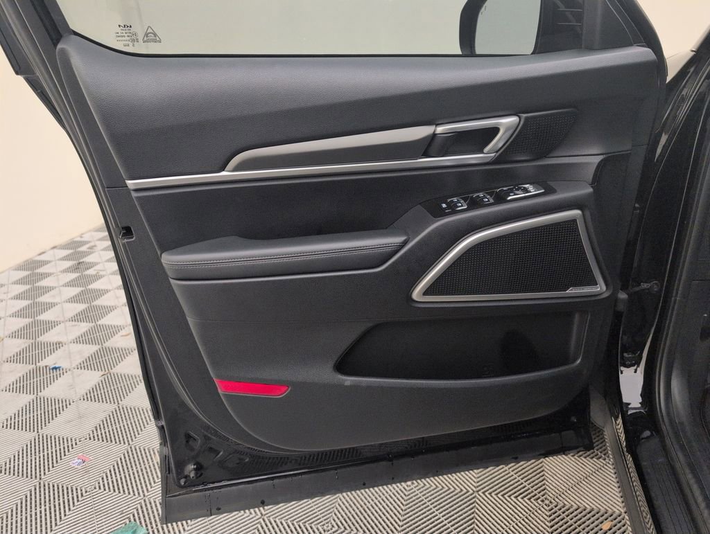 Used 2022 Kia Telluride S FWD image 35