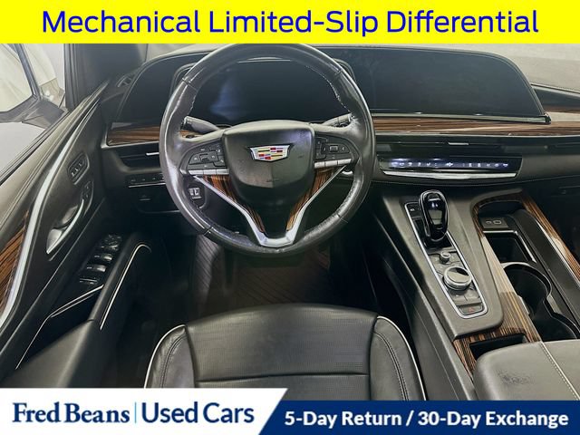 Used 2022 Cadillac Escalade ESV Premium Luxury AWD/4WD image 30