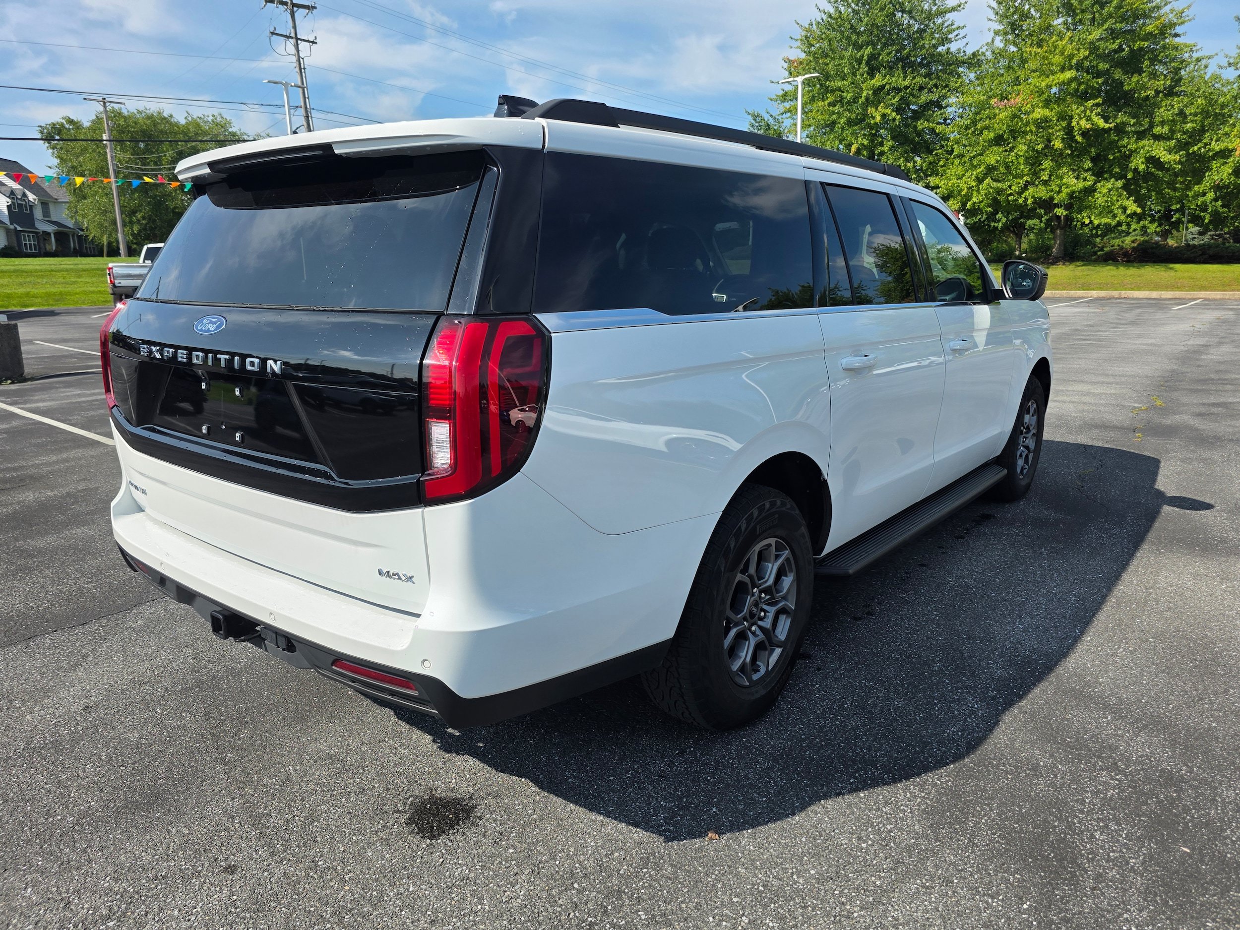 Certified 2025 Ford Expedition Max Active AWD/4WD image 5