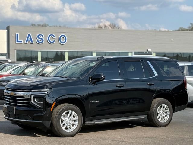 Used 2025 Chevrolet Tahoe LT AWD/4WD image 1