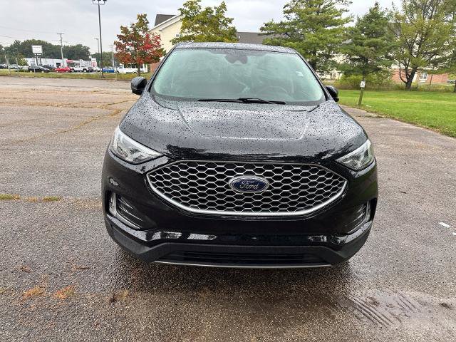 Certified 2024 Ford Edge SEL w/ Convenience Package AWD/4WD image 9