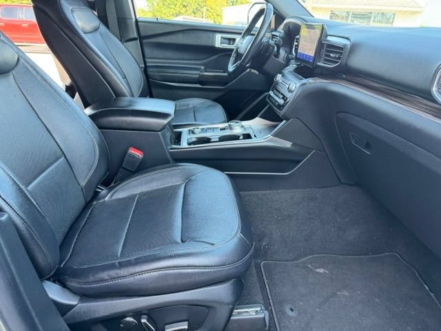 Certified 2020 Ford Explorer Limited w/ Class III Trailer Tow Package AWD/4WD image 23
