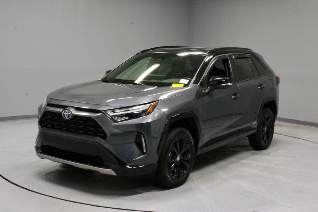 Used 2023 Toyota RAV4 XSE w/ XSE Grade Weather Package AWD/4WD image 6