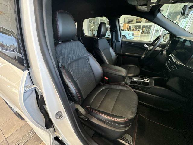 Certified 2023 Ford Escape ST-Line w/ Tech Pack #1 AWD/4WD image 26