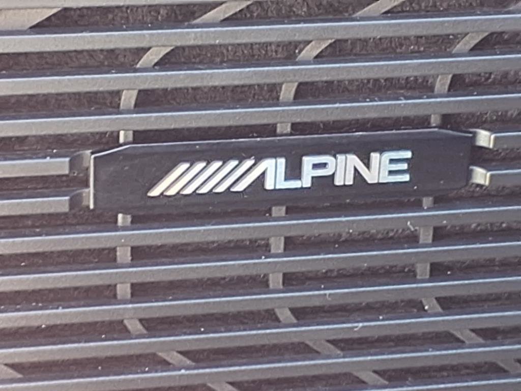 Used 2024 Jeep Wagoneer Series II w/ Flexible Seating Group image 17