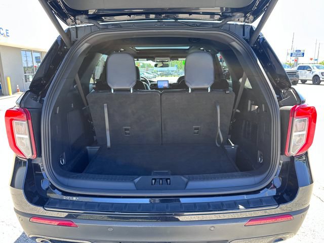 Certified 2024 Ford Explorer ST-Line w/ Class IV Trailer Tow Package AWD/4WD image 7