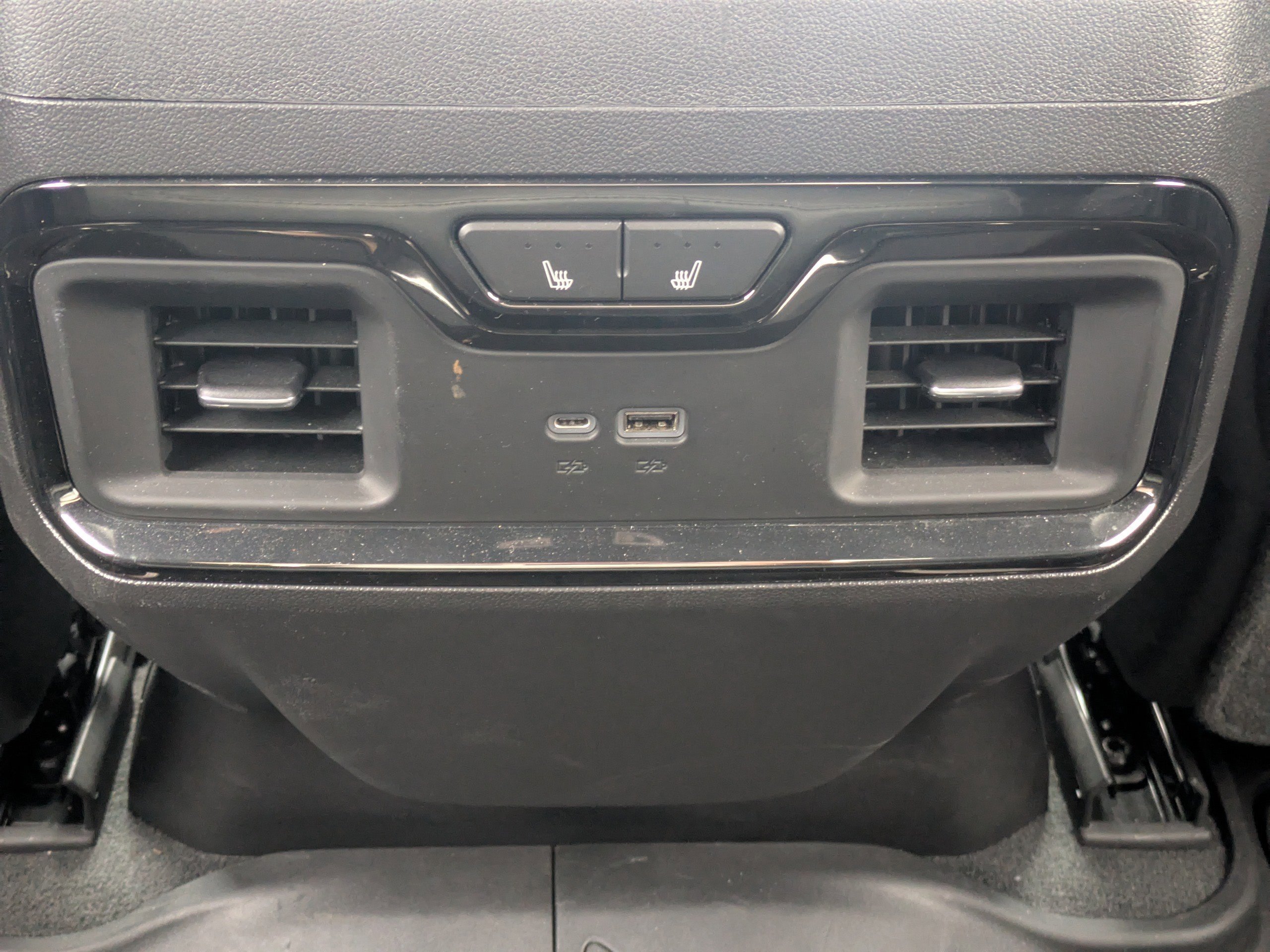 Used 2022 GMC Sierra 1500 AT4X image 13