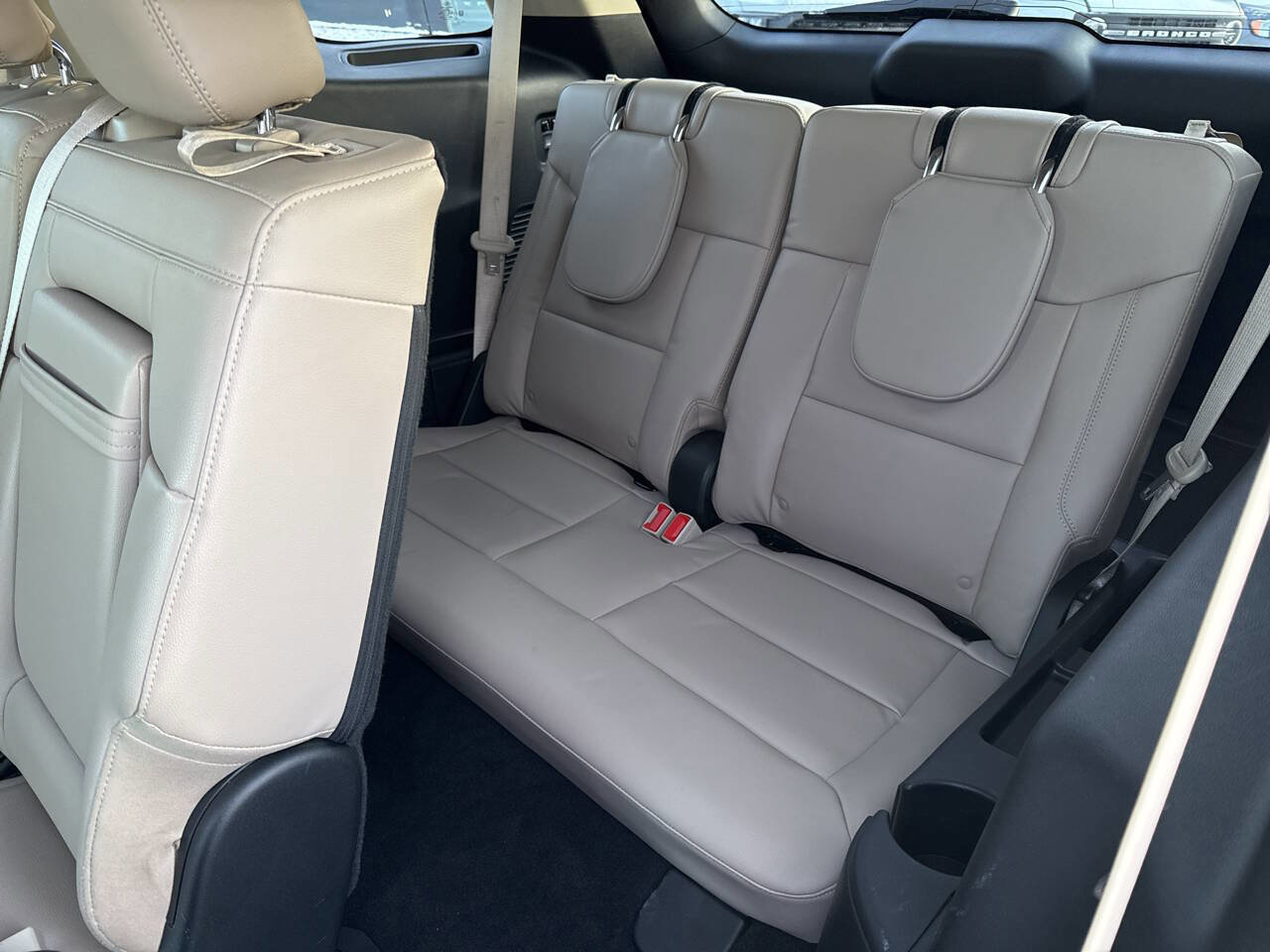 Certified 2023 Ford Explorer Limited w/ Equipment Group 301A image 24