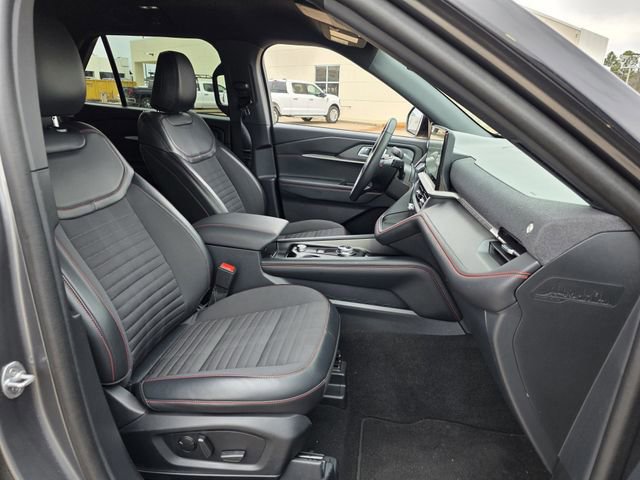 Certified 2025 Ford Explorer ST-Line image 27