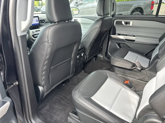 Certified 2023 Ford Explorer XLT w/ Equipment Group 202A AWD/4WD image 22