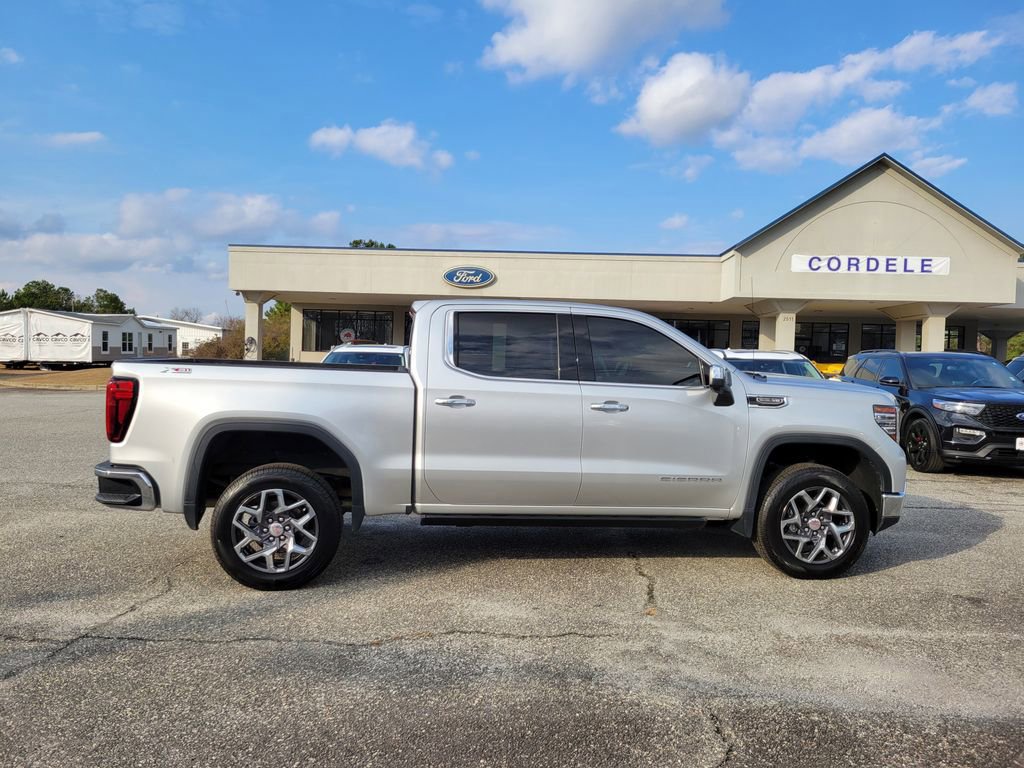 Used 2022 GMC Sierra 1500 SLT w/ SLT Premium Plus Package image 6