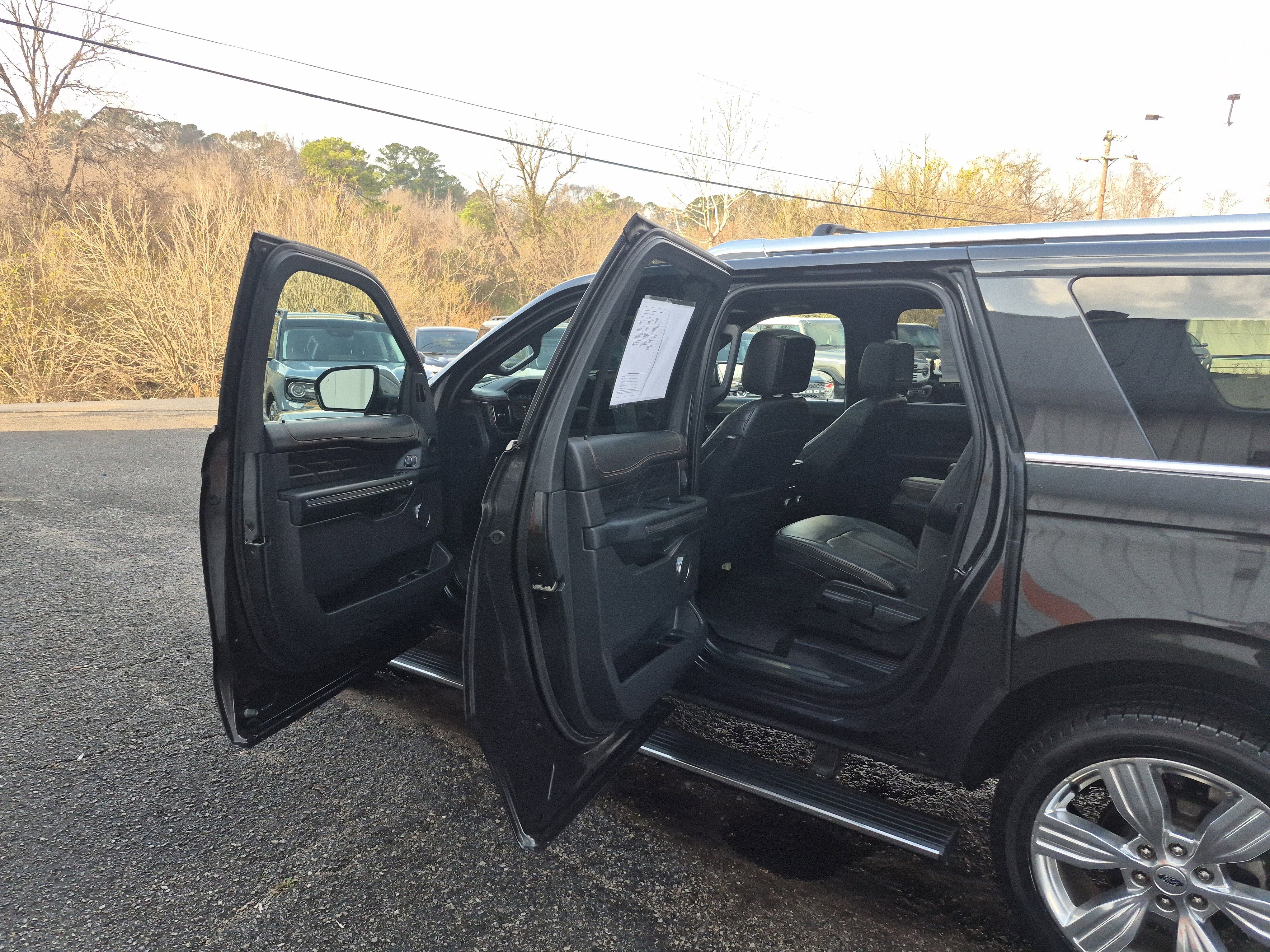 Certified 2023 Ford Expedition Max Platinum image 15