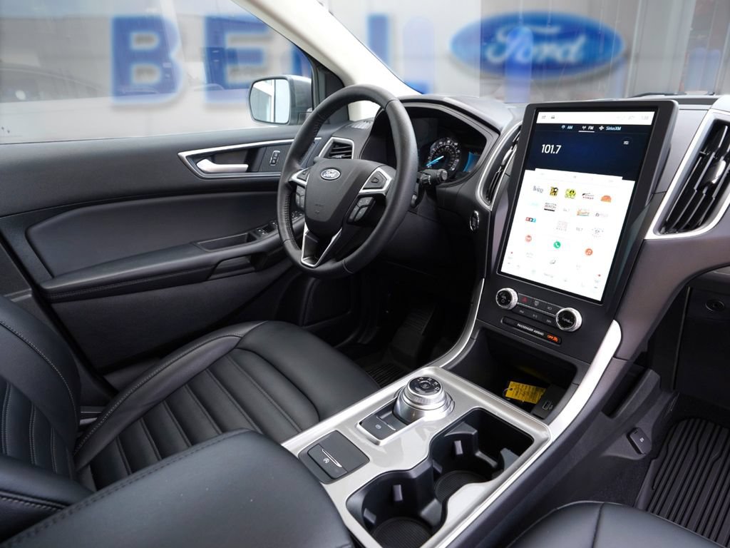Certified 2024 Ford Edge SEL w/ Convenience Package AWD/4WD image 28