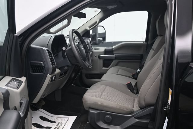 Certified 2022 Ford F250 XLT AWD/4WD image 6