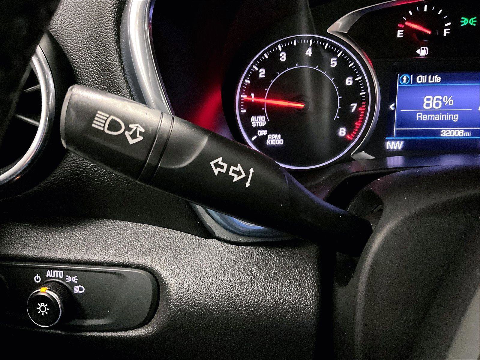 Used 2019 Chevrolet Blazer LT image 30