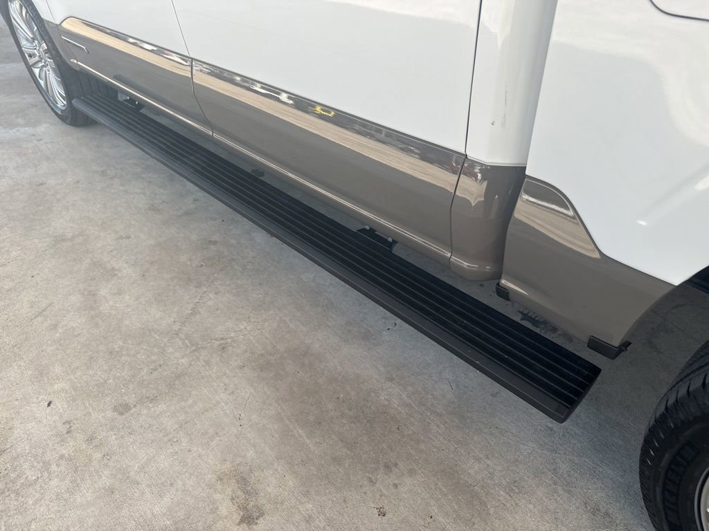 Certified 2025 Ford F150 King Ranch image 32