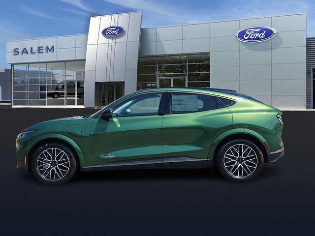 Certified 2025 Ford Mustang Mach-E Premium AWD/4WD image 5