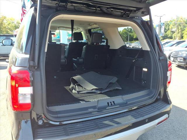 Certified 2024 Ford Expedition XLT image 6
